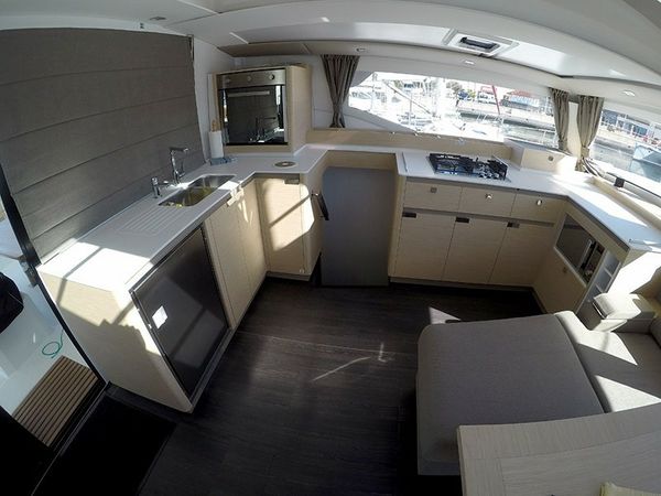Fountaine Pajot Elba 45 | Alize