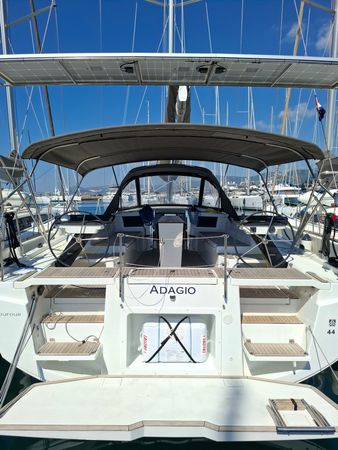 Dufour 44 | Adagio