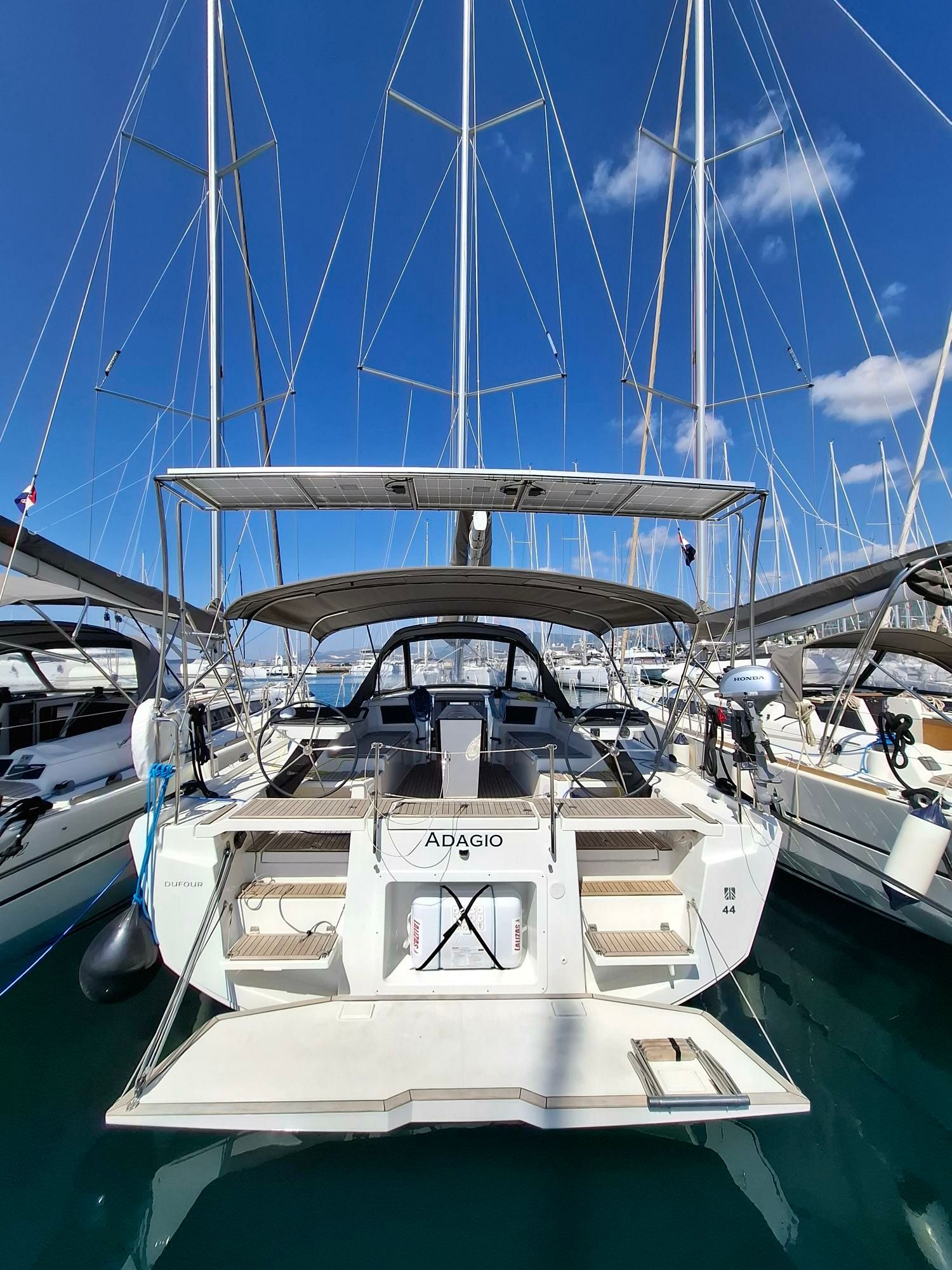 Dufour 44 | Adagio