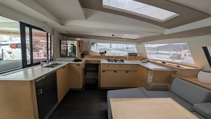 Fountaine Pajot Elba 45 | Ter Happy