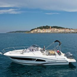 Jeanneau Cap Camarat 9.0 | Sea Keys