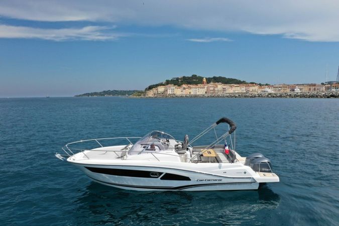 Jeanneau Cap Camarat 9.0 | Sea Keys