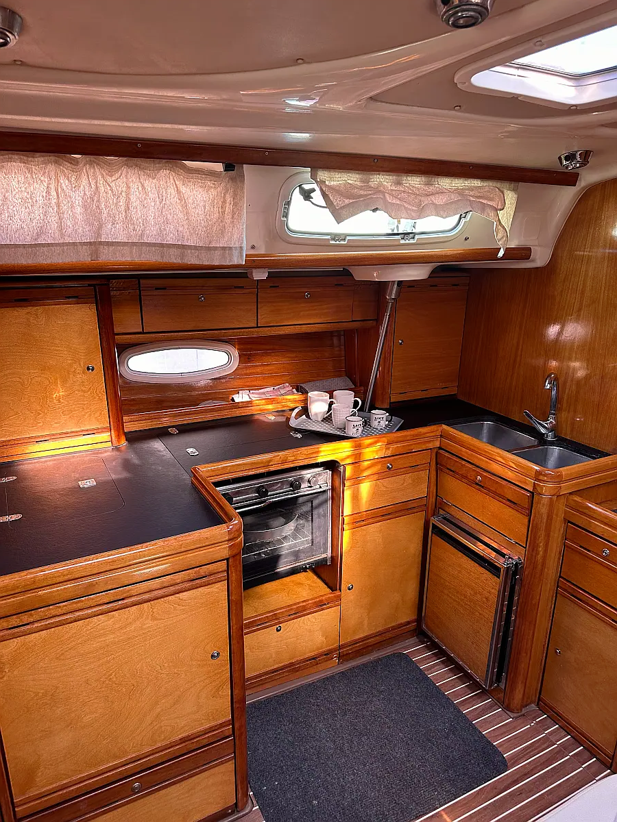 Bavaria Cruiser 46 | Marivana M