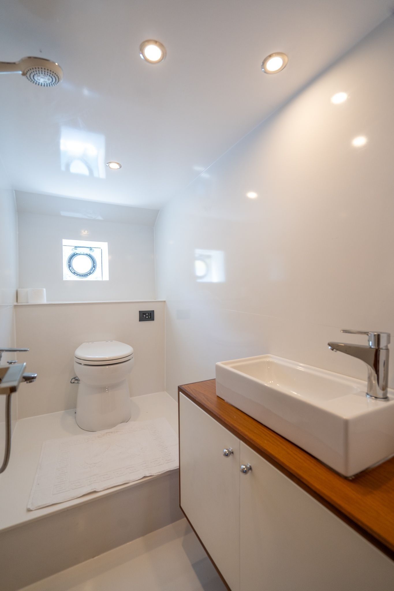 Custom Built 80 Voyager | Gottiri