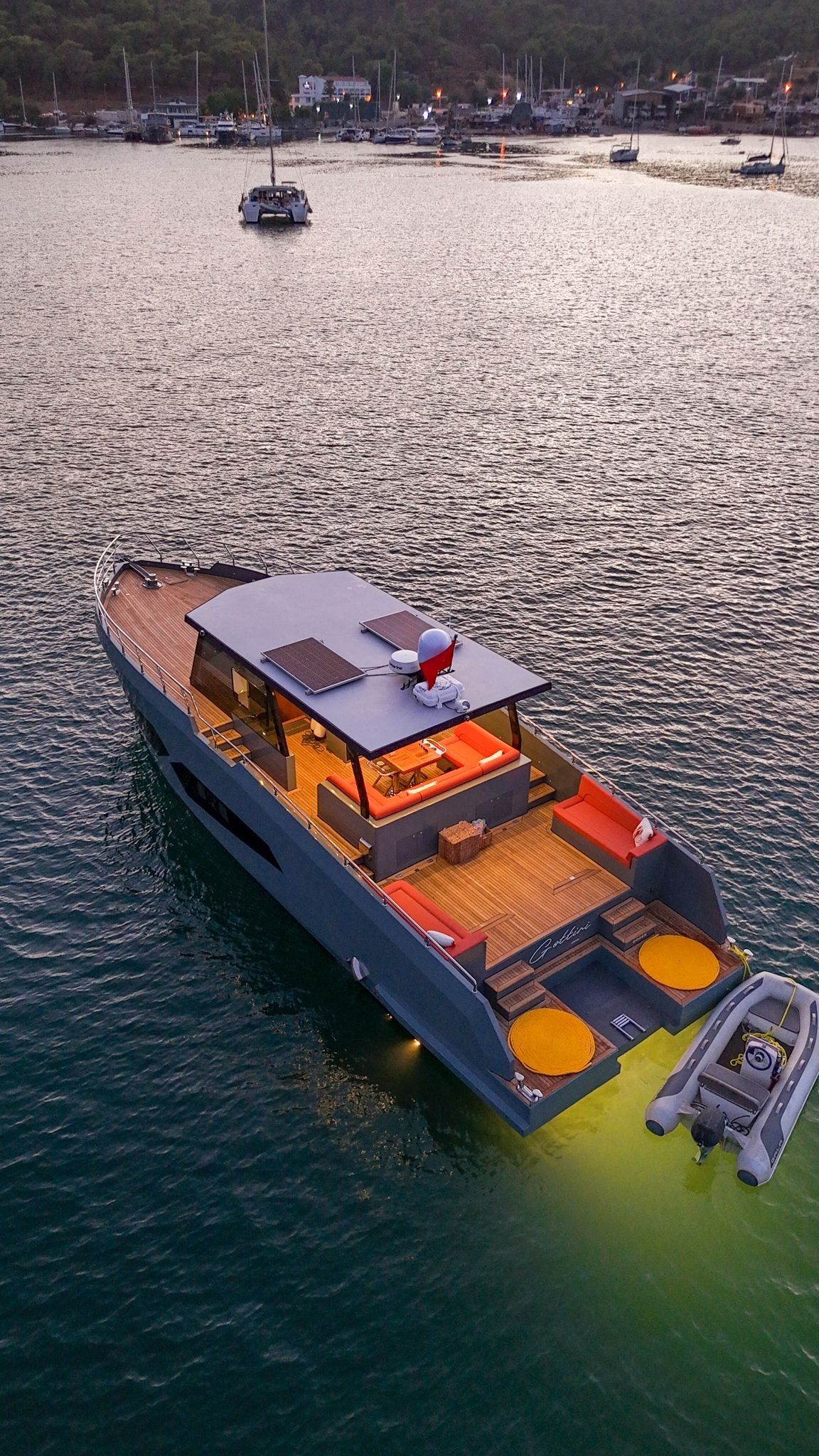 Custom Built 80 Voyager | Gottiri