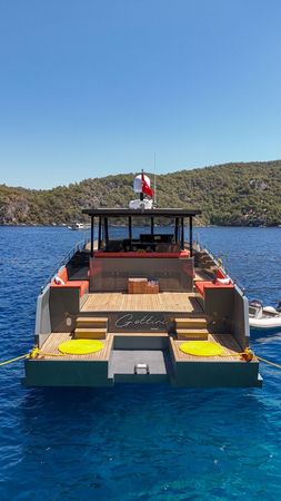 Custom Built 80 Voyager | Gottiri