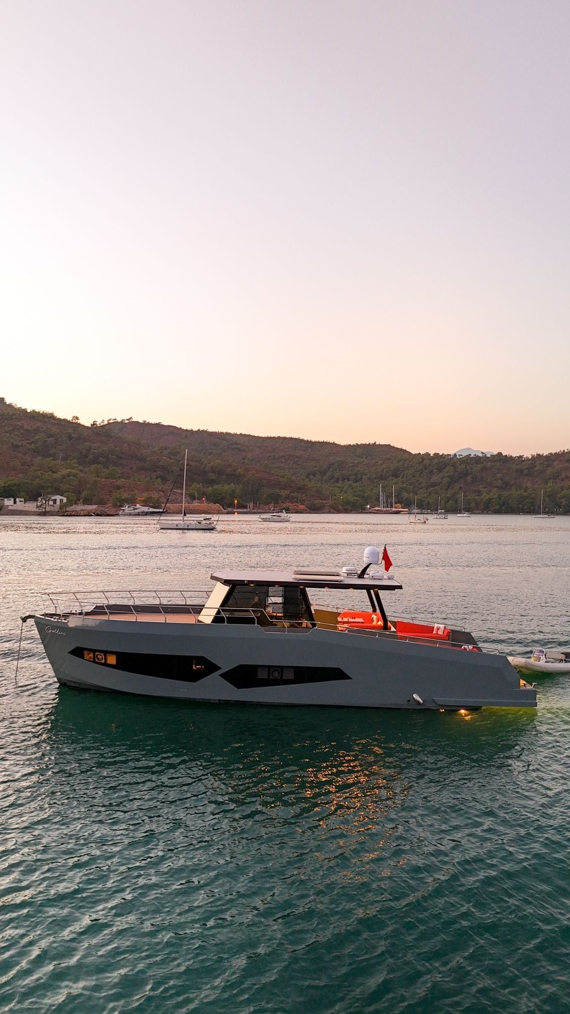 Custom Built 80 Voyager | Gottiri