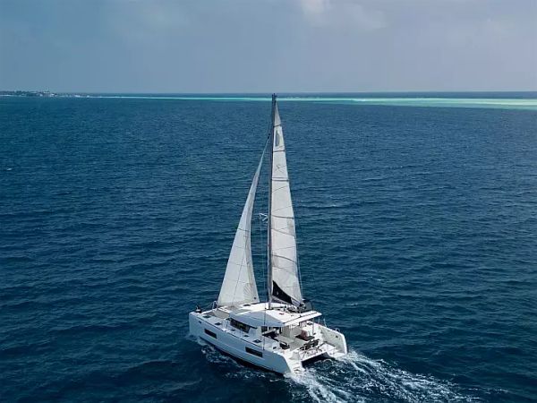 Lagoon 40 | Sail La Vie