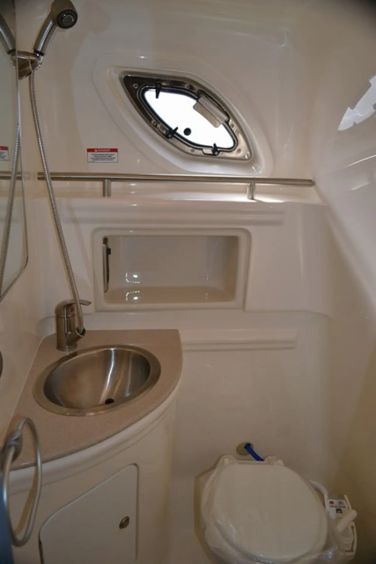 Sea Ray 305 Sundancer | Fourbuoys