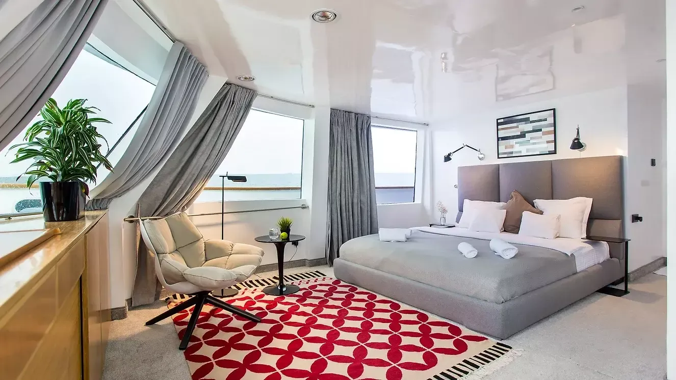 Custom Built 124 | Azalea