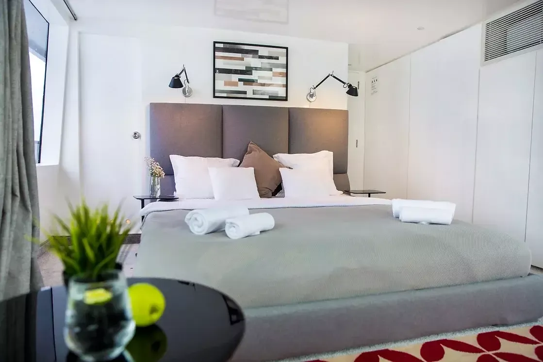 Custom Built 124 | Azalea