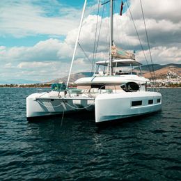 Lagoon 55 | Happy