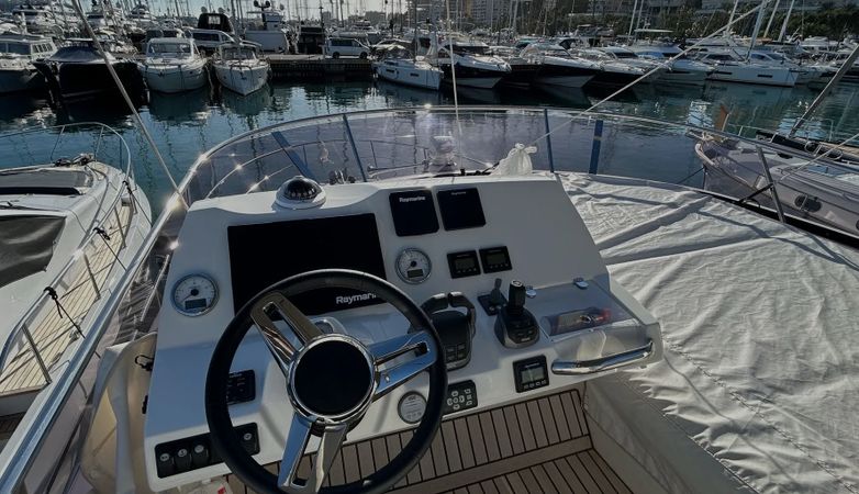 Prestige 460 Fly | Perfect Life