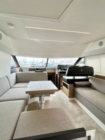 Prestige 460 Fly | Perfect Life