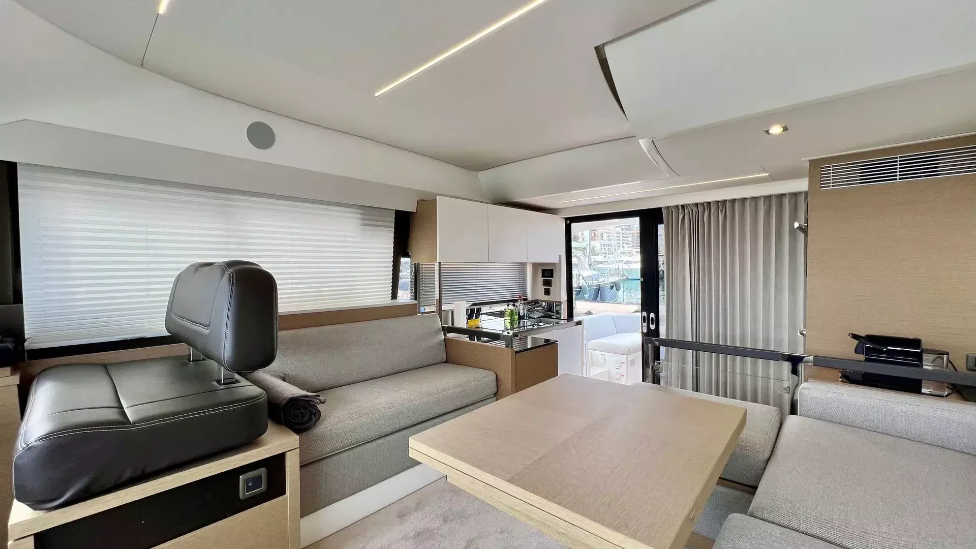 Prestige 460 Fly | Perfect Life