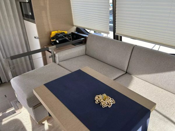 Prestige 460 Fly | Perfect Life