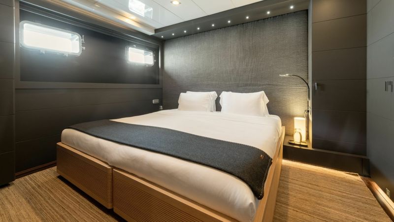 Custom Built 164 | Zia