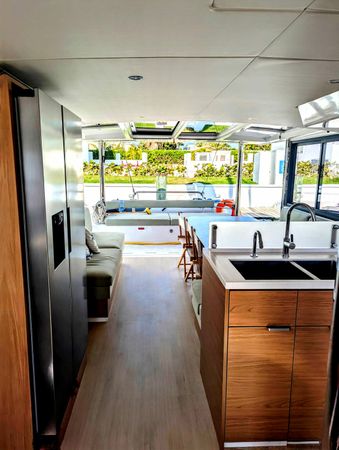Bali 4.6 | Star Voyager