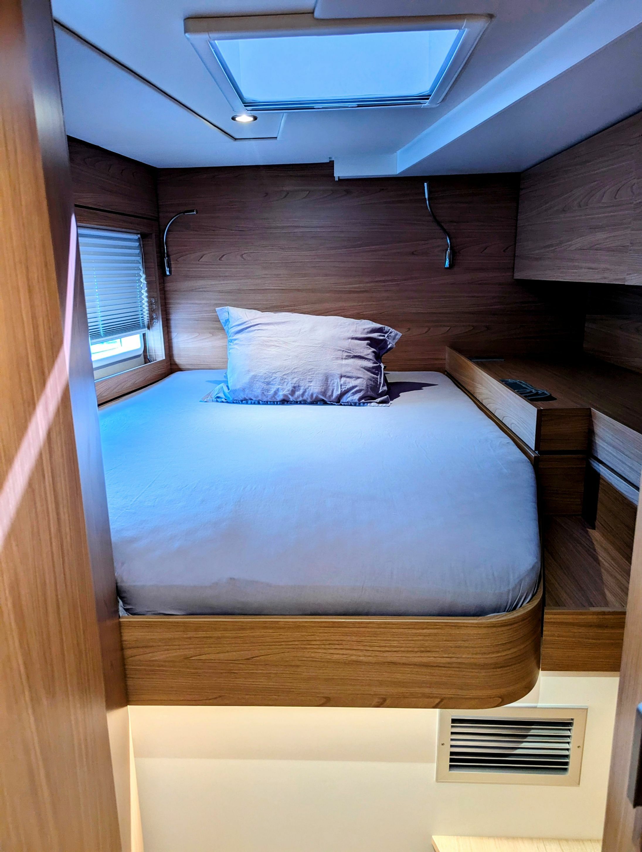 Bali 4.6 | Star Voyager