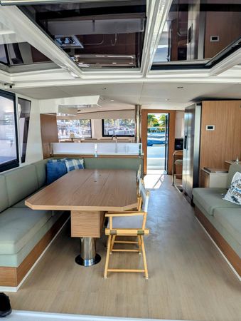 Bali 4.6 | Star Voyager