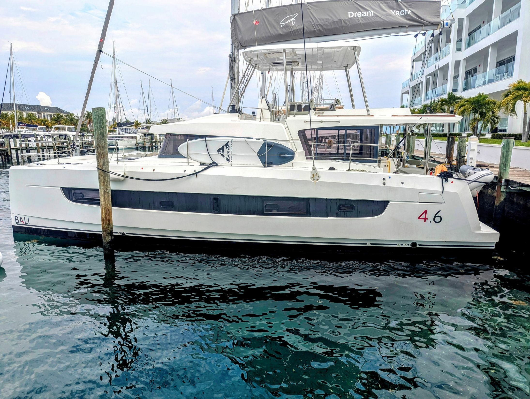 Bali 4.6 | Star Voyager