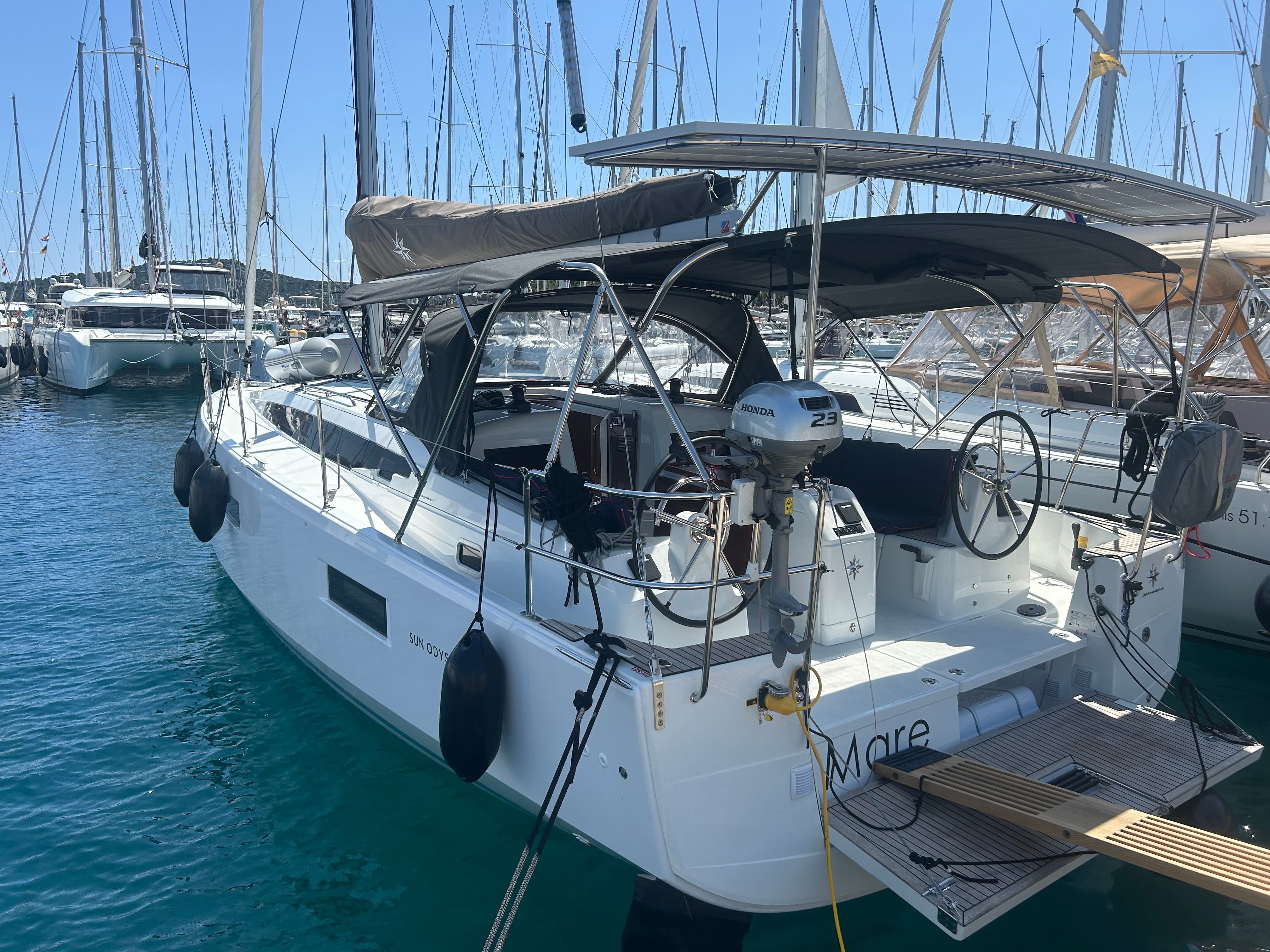 Jeanneau Sun Odyssey 410 | Mare