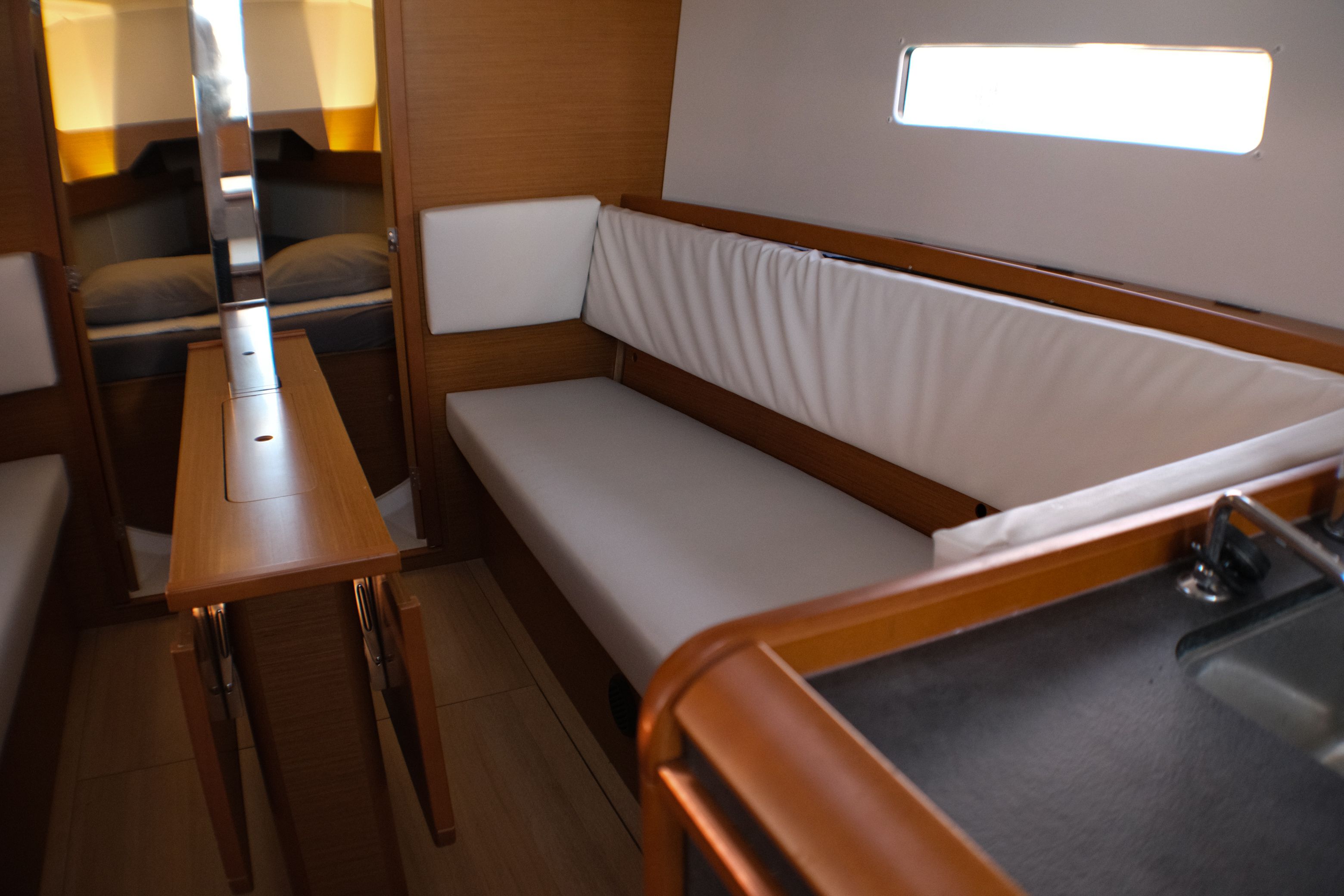 Jeanneau Sun Odyssey 349 | Serineh