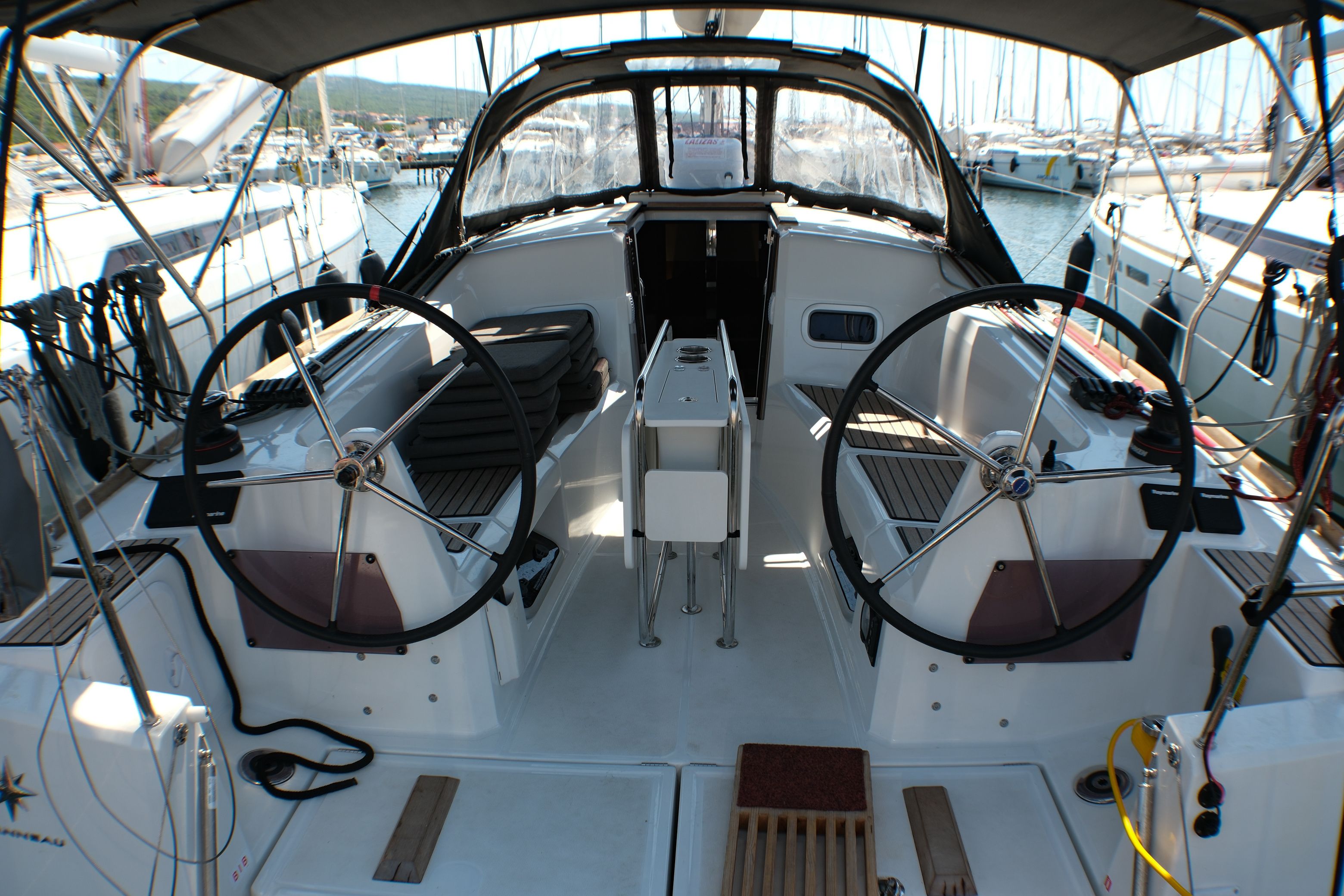 Jeanneau Sun Odyssey 349 | Serineh