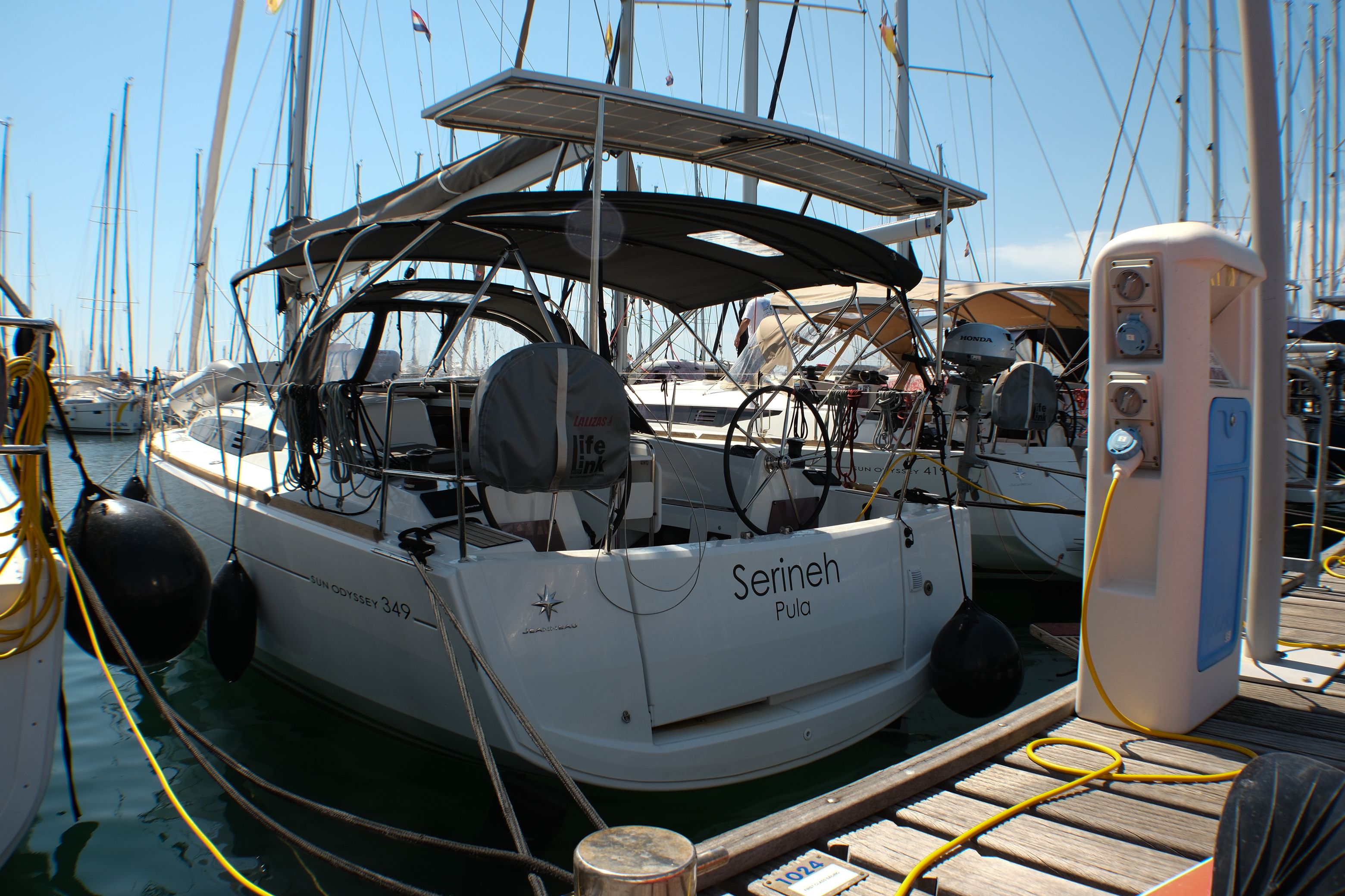 Jeanneau Sun Odyssey 349 | Serineh