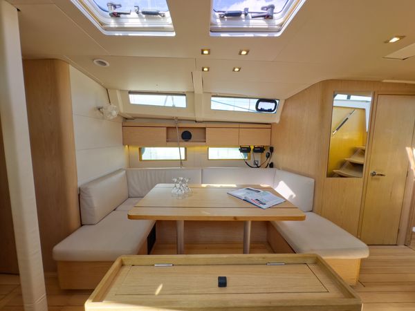Beneteau Oceanis 46.1 | Sail Away