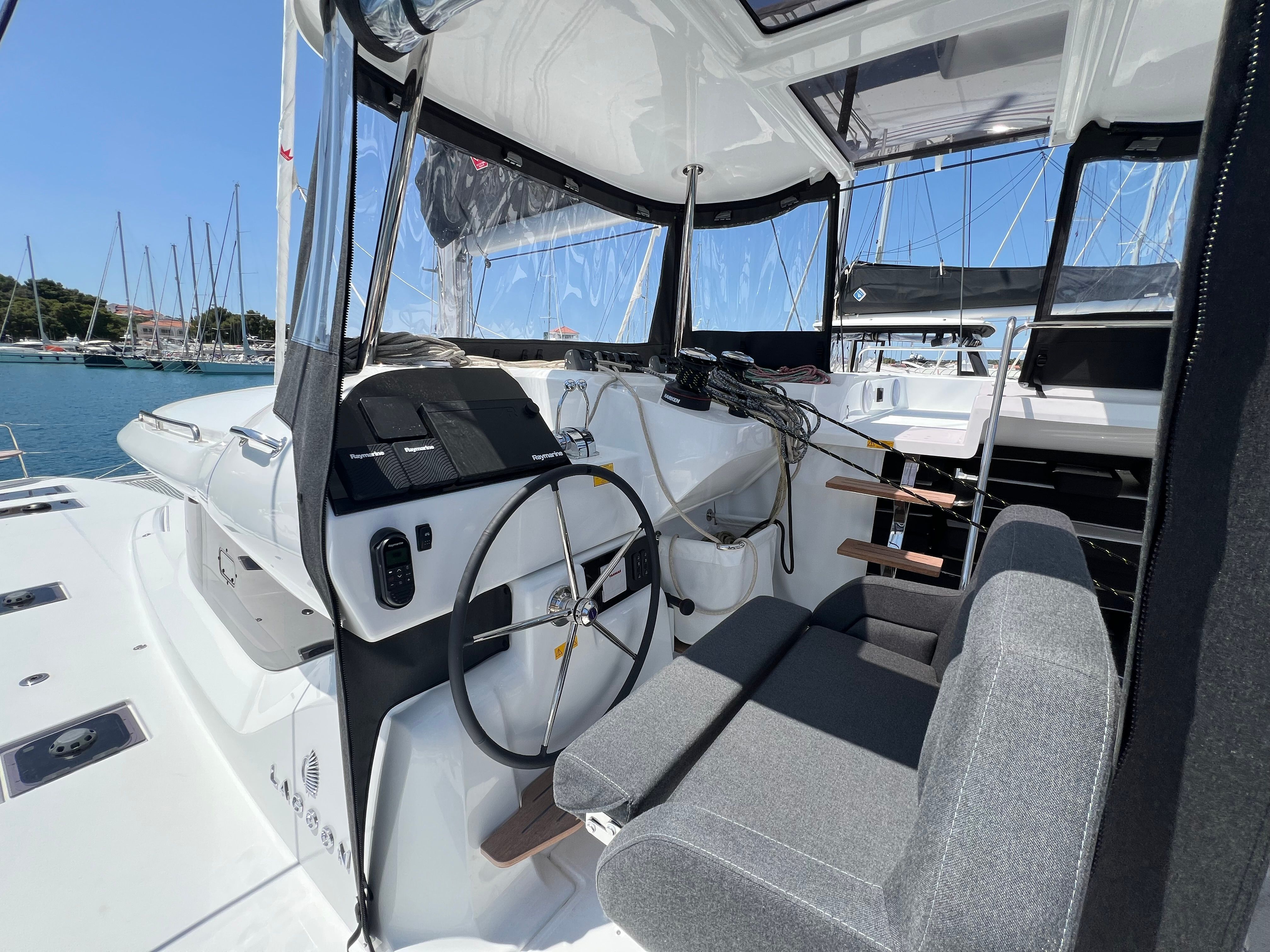 Lagoon 43 | Wanderer