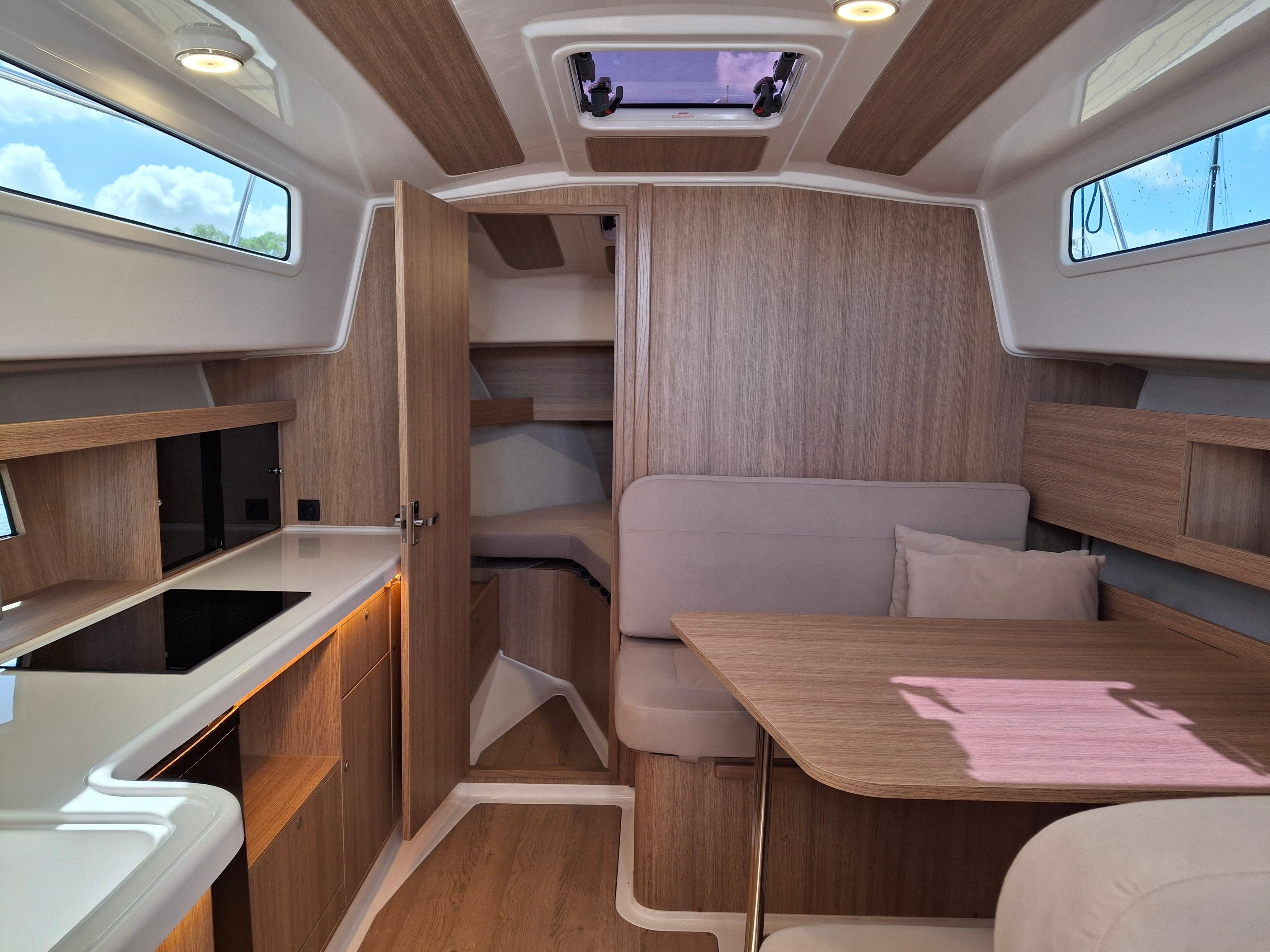 Northman Nexus Revo 870 Electric | Mackerel