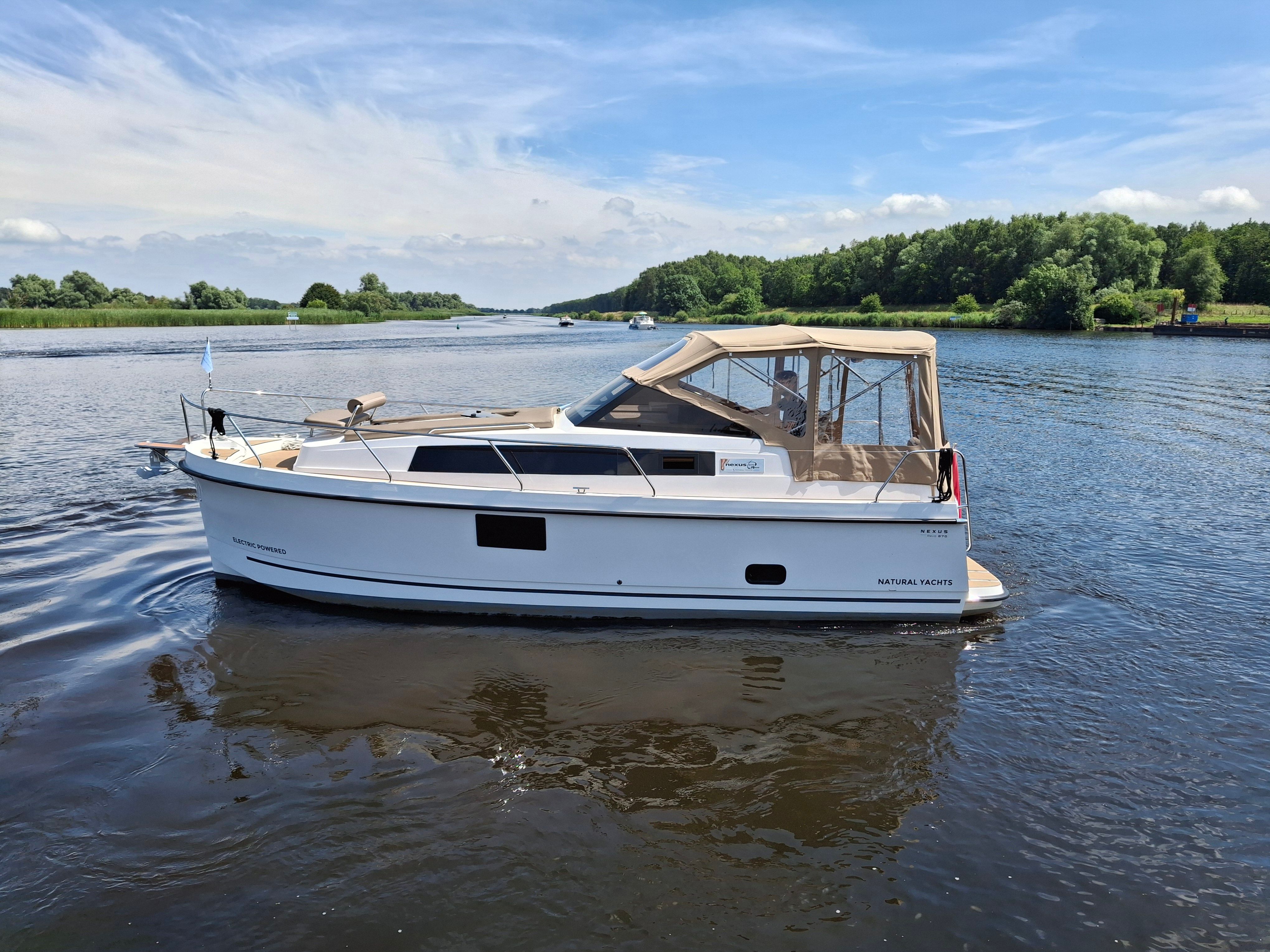 Northman Nexus Revo 870 Electric | Mackerel