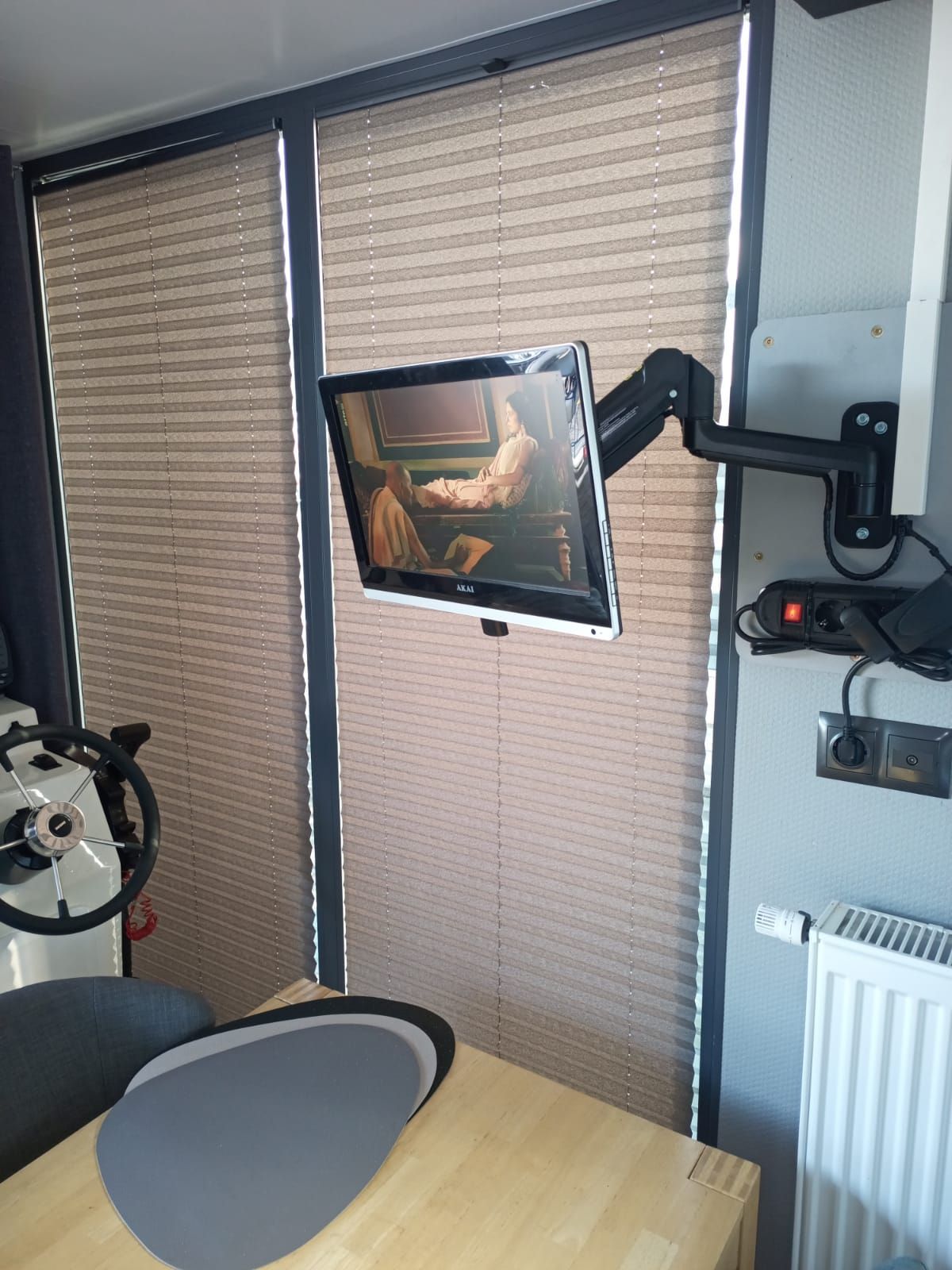 La Mare Apart M | Stolpe