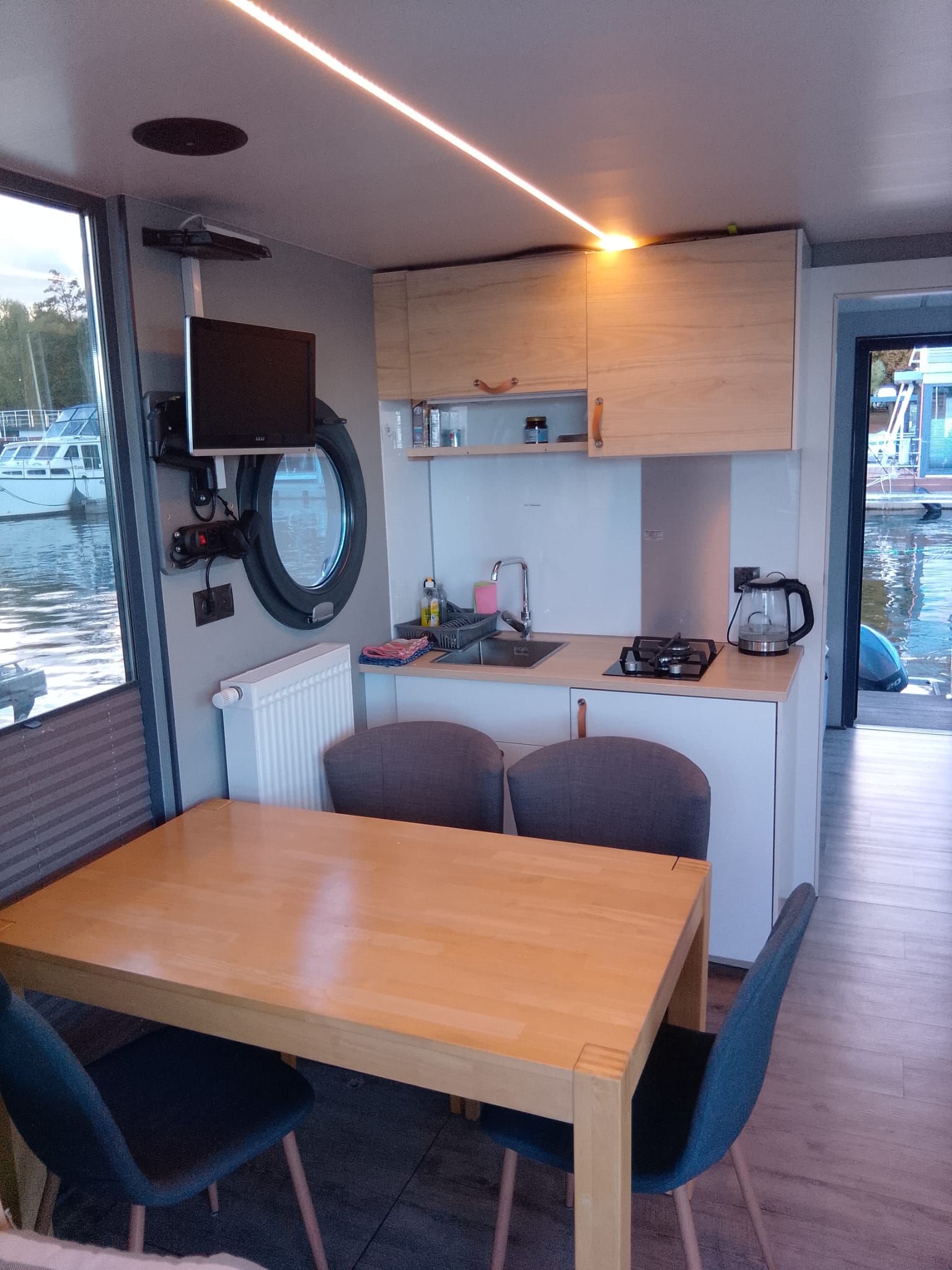 La Mare Apart M | Stolpe