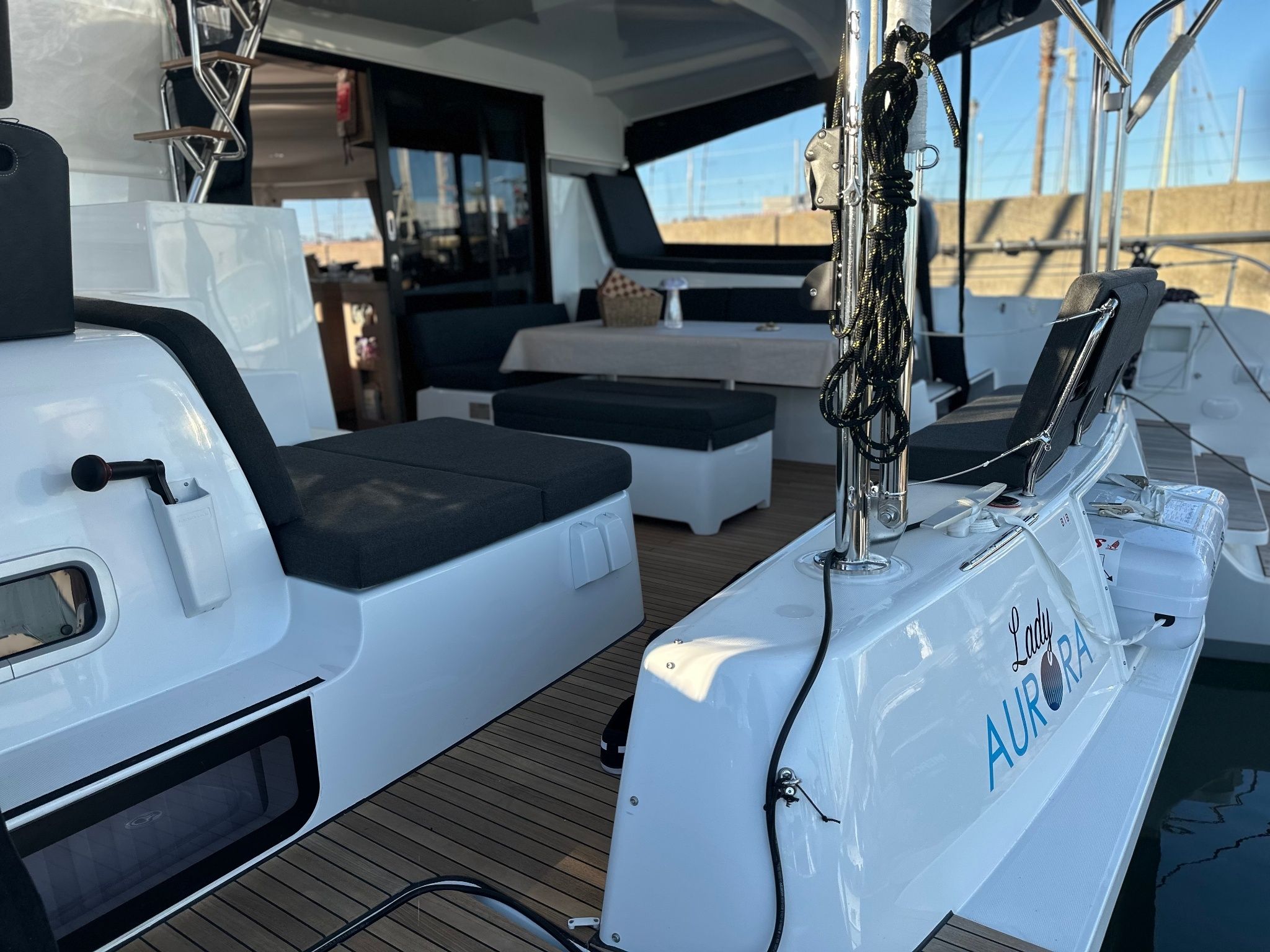 Lagoon 42 | Lady Aurora