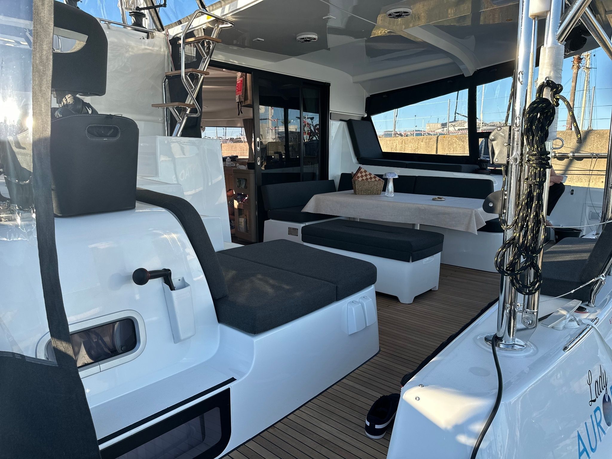 Lagoon 42 | Lady Aurora