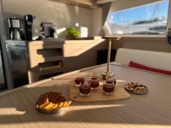 Lagoon 42 | Lady Aurora