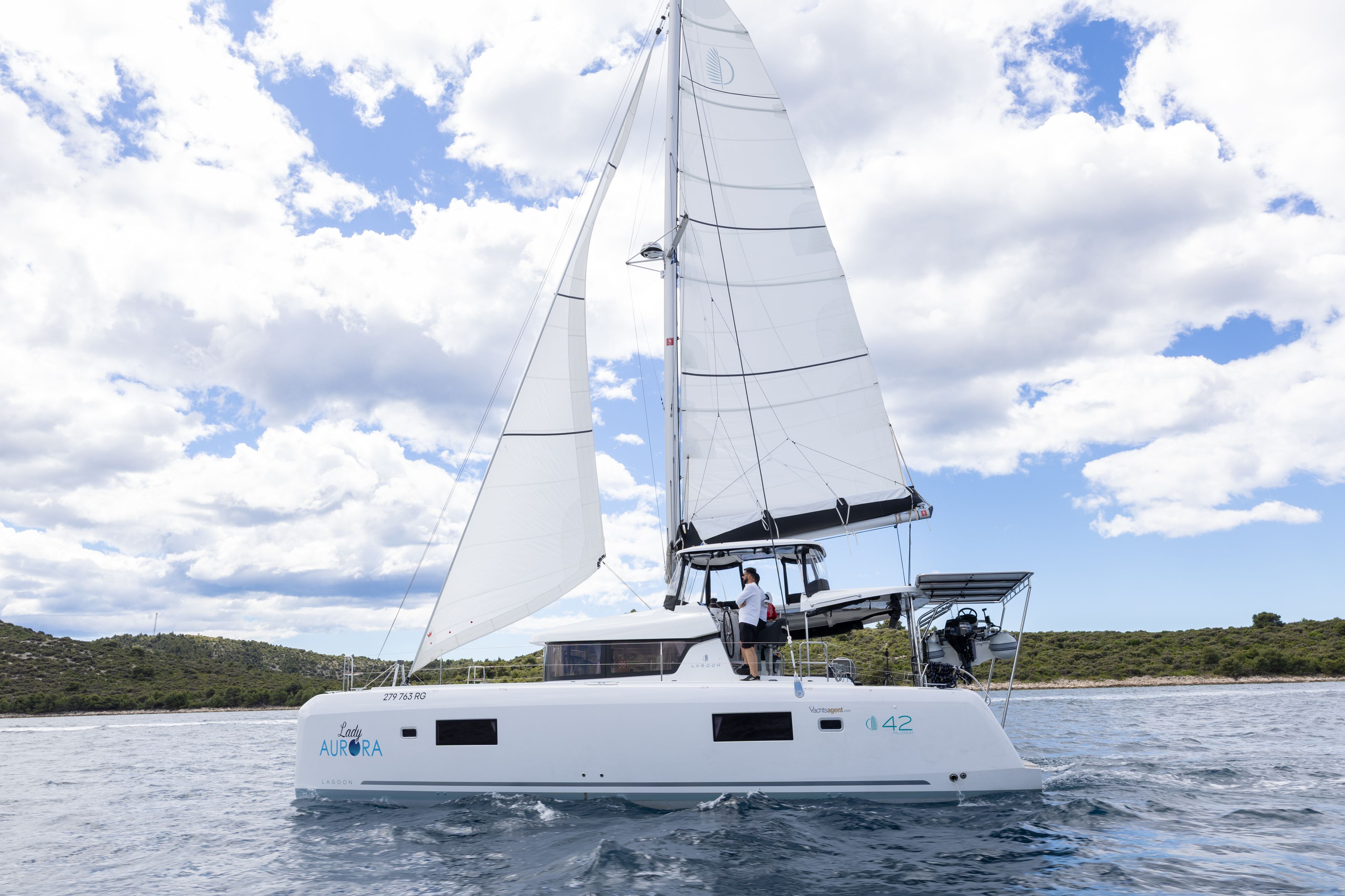Lagoon 42 | Lady Aurora