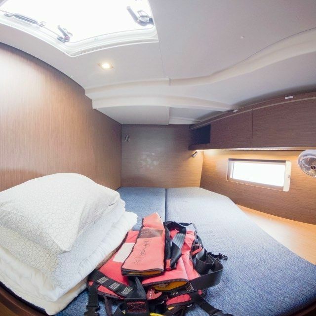 Beneteau Oceanis 51.1 | Mary-Anne