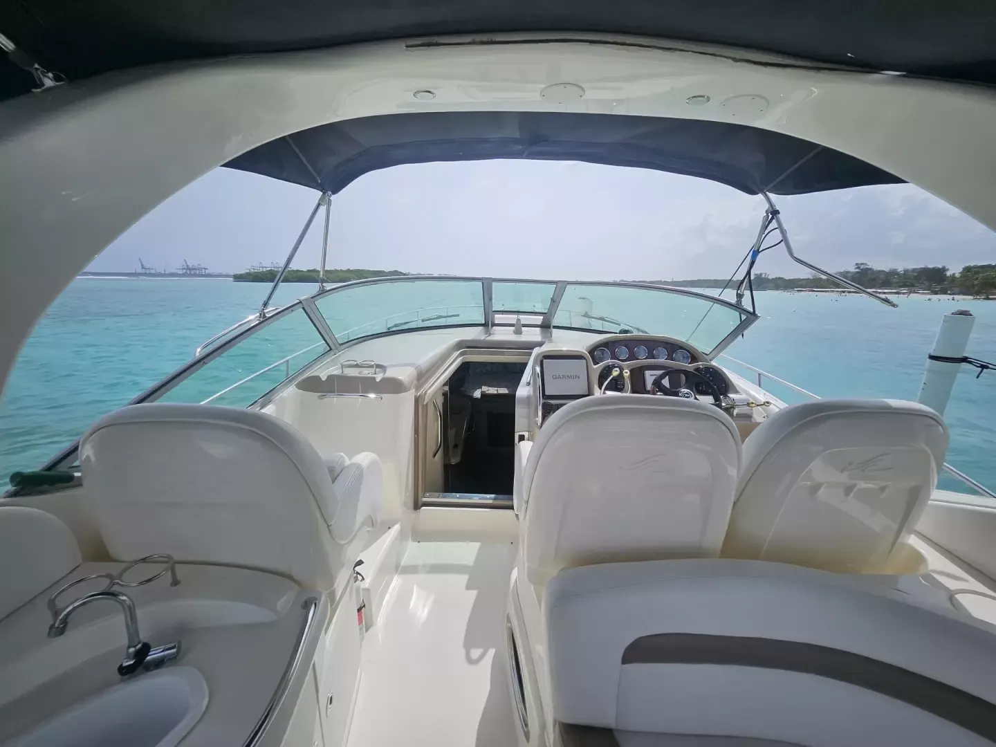 Sea Ray Sundancer 340 | La Dulce Vida