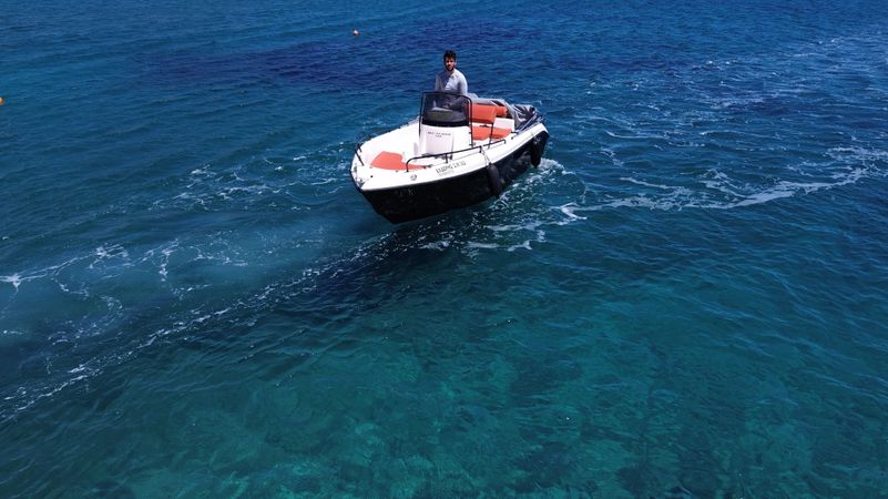 Poseidon Blu Water 170 | Black