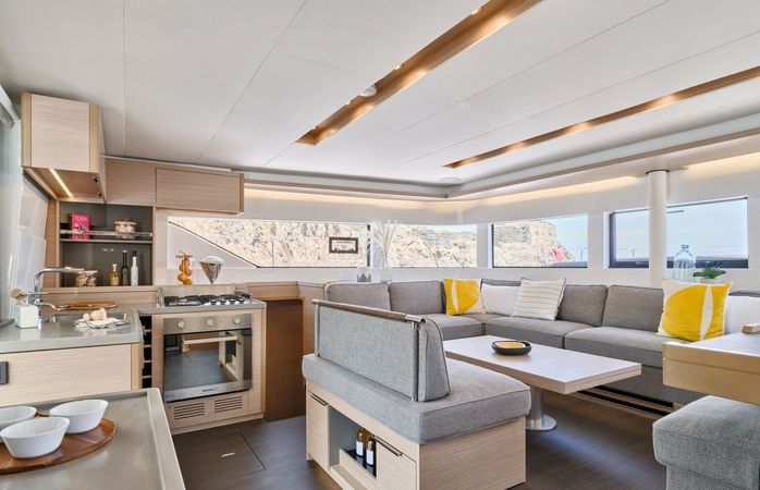 Lagoon 51 | Effie Star