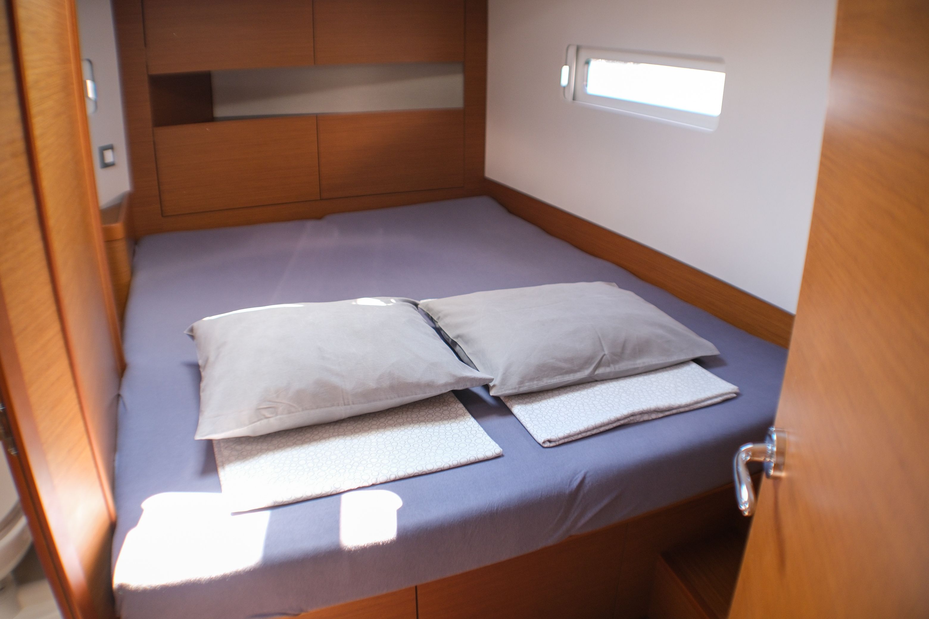 Jeanneau Sun Odyssey 410 | Maral
