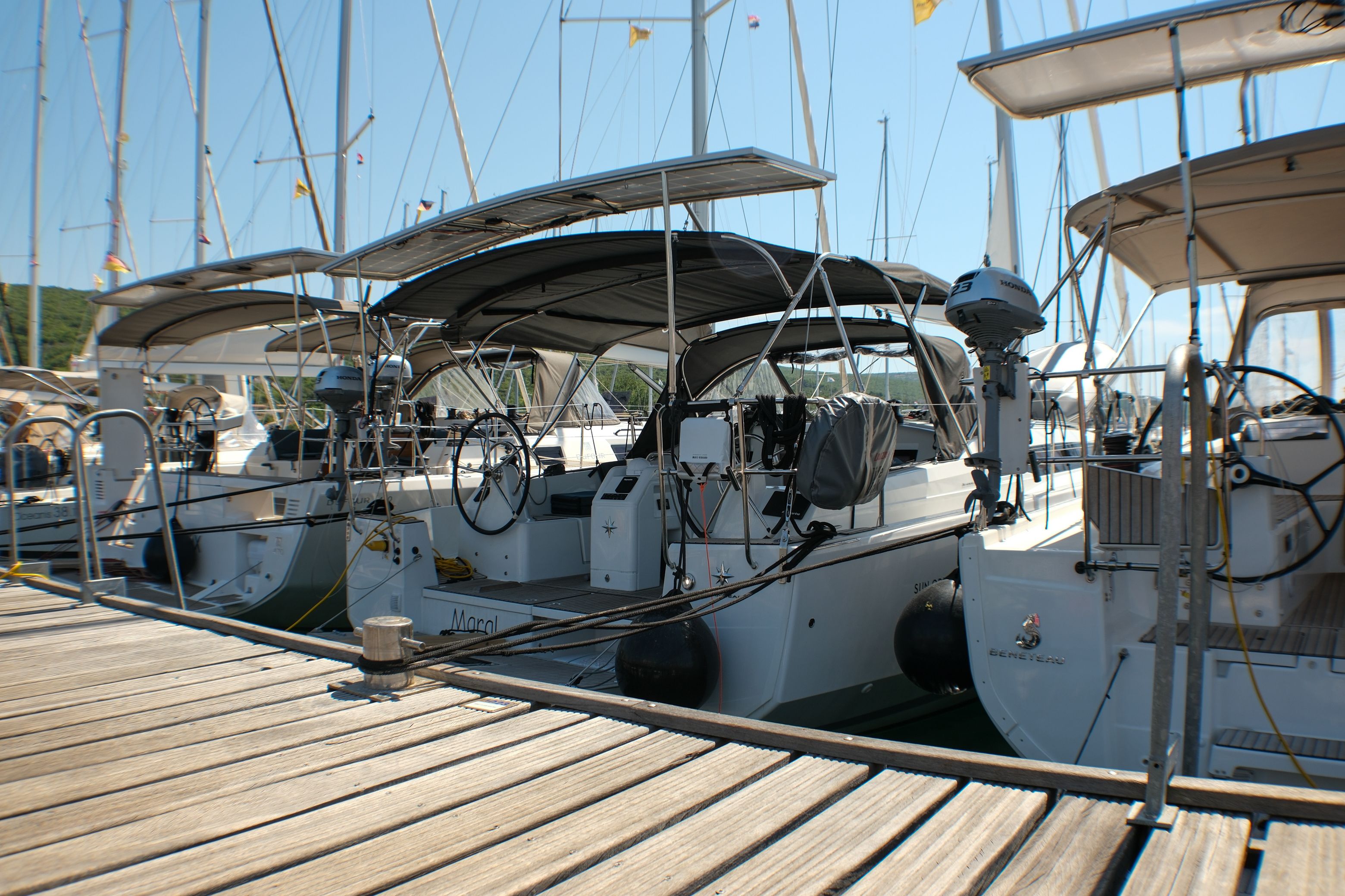 Jeanneau Sun Odyssey 410 | Maral