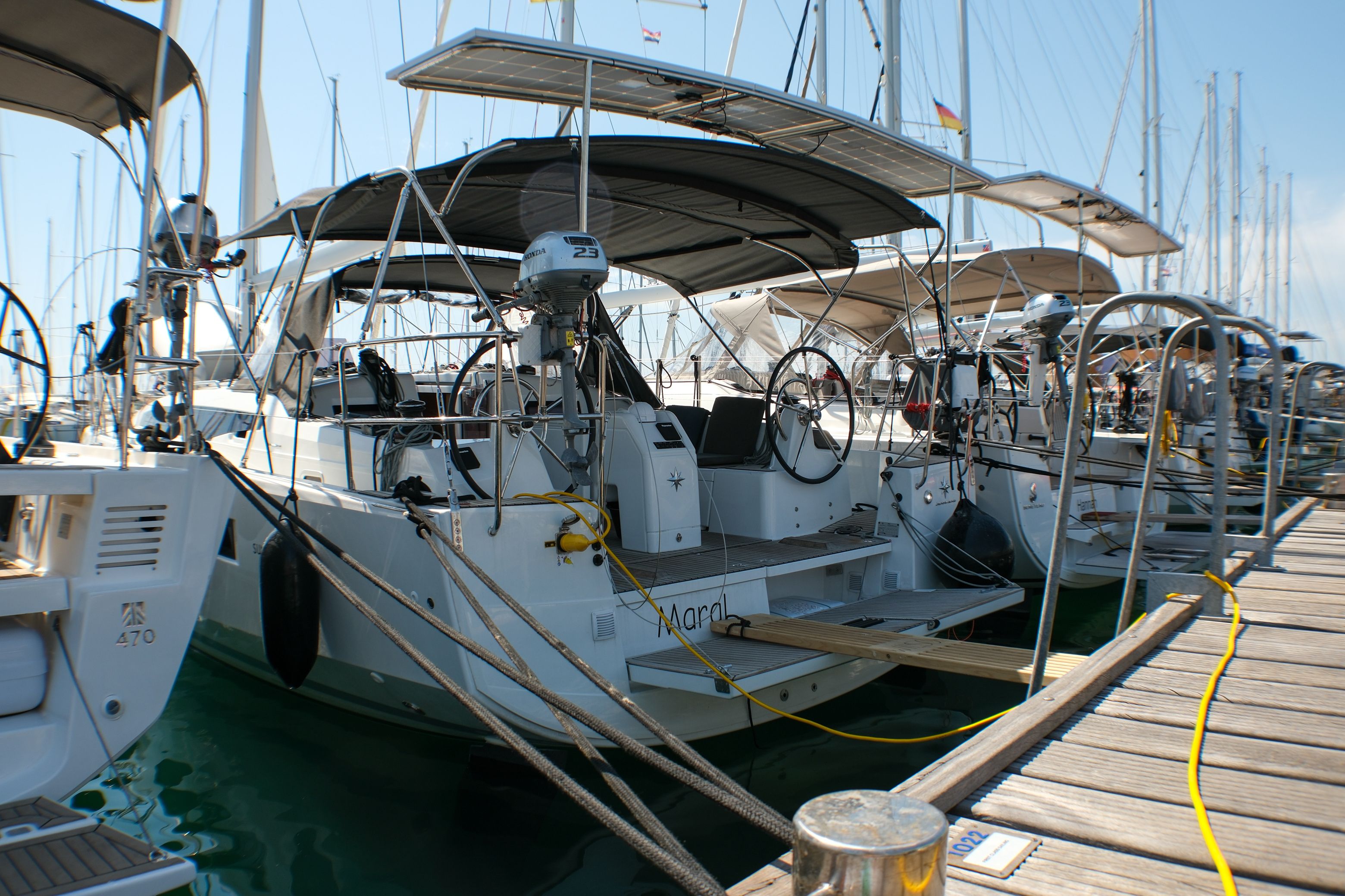 Jeanneau Sun Odyssey 410 | Maral