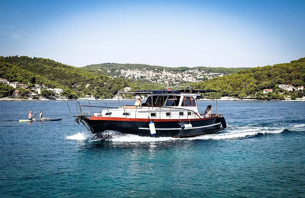 Custom Built 19 | Bili