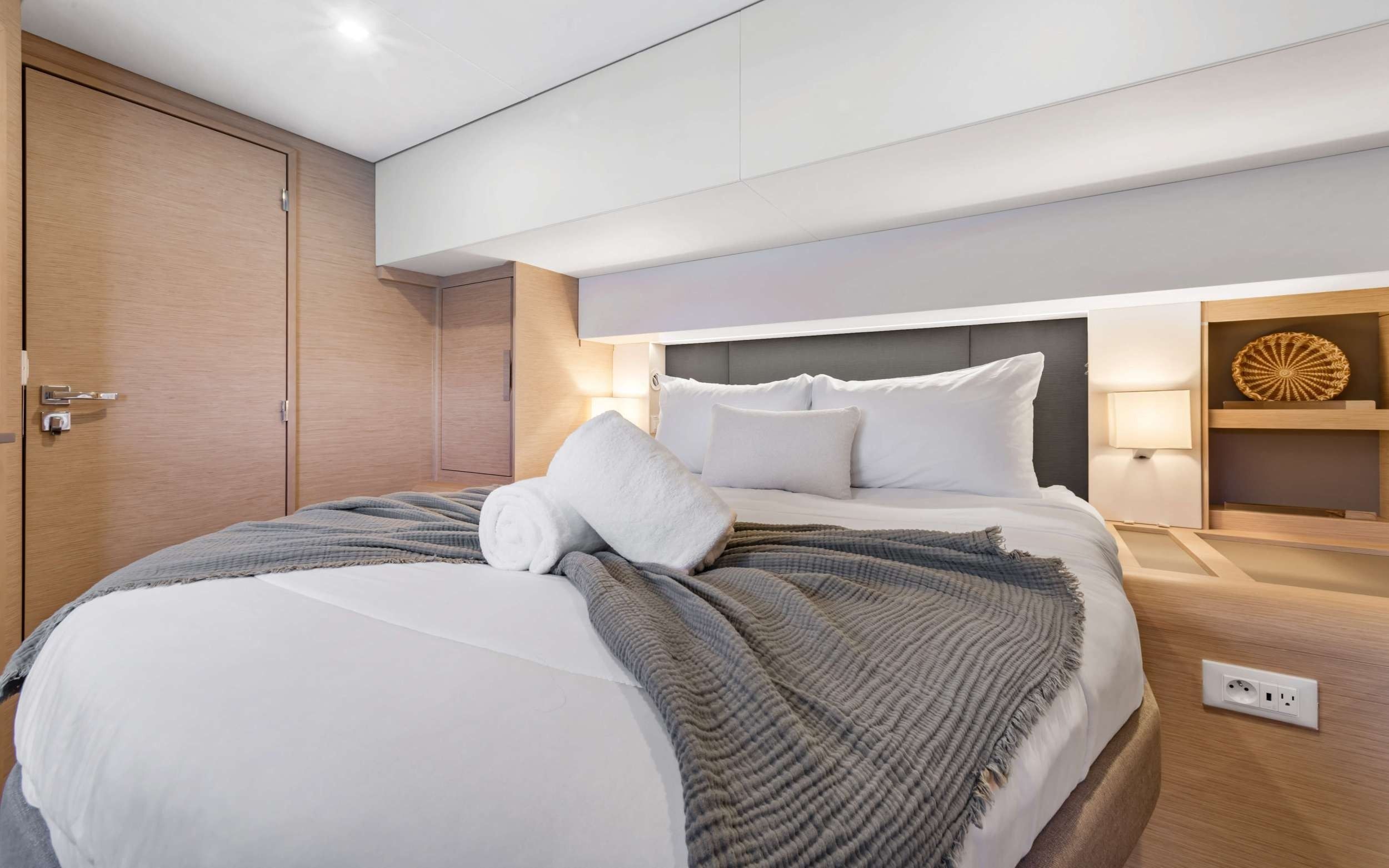 Fountaine Pajot Samana 59 | Plus 10