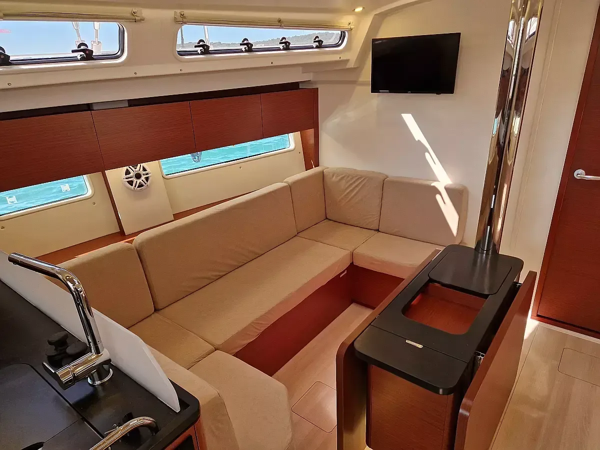 Hanse 410 | Nuvola