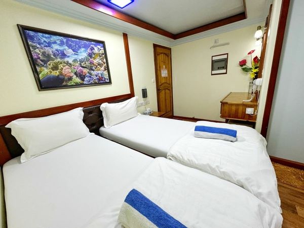 Custom Built 133 | Maldives Legend Zen